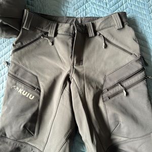 KUIU Men's AXIS HYBRID Pants  Warm Weather Size 30